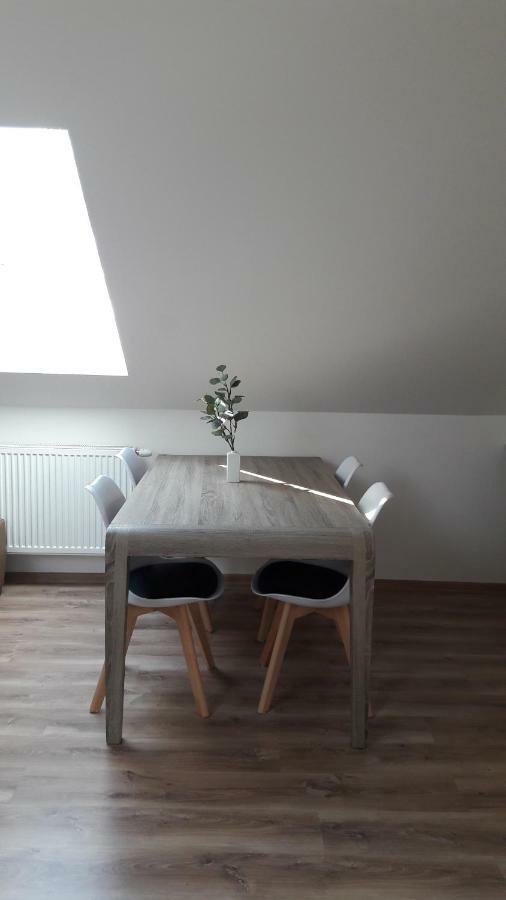 Apartman Za-Ka 1 Ubytovani Litovel Cervenka Exterior foto